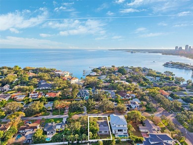 Beach Home For Sale in St. Petersburg, Florida