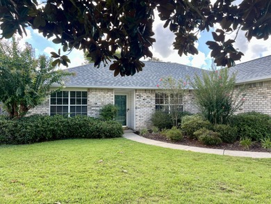 Beach Home For Sale in Navarre, Florida