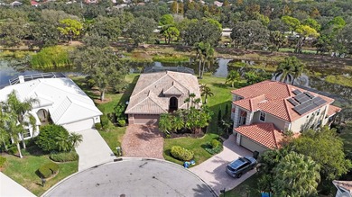 Beach Home For Sale in Sarasota, Florida