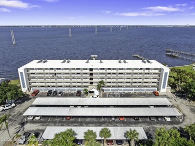 Beach Condo For Sale in Palm Bay, Florida
