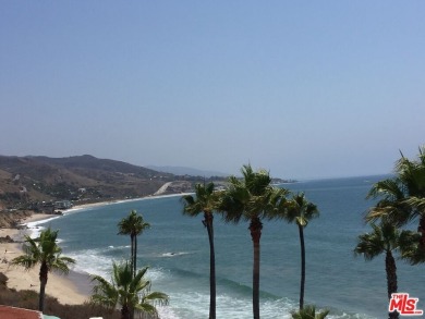 Beach Condo For Sale in Malibu, California