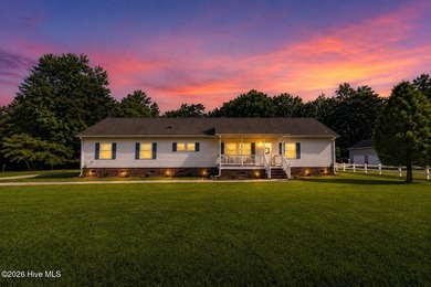 Beach Home For Sale in Arapahoe, North Carolina