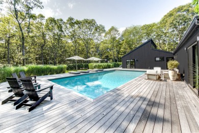 Beach Home For Sale in East Hampton, New York