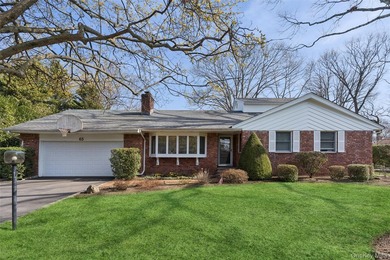 Beach Home Sale Pending in Huntington, New York