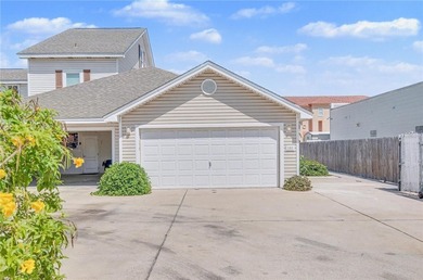 Beach Townhome/Townhouse For Sale in Corpus Christi, Texas