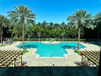 Beach Condo For Sale in Hallandale Beach, Florida