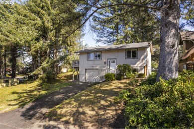 Beach Home For Sale in Lincoln City, Oregon