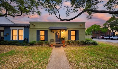 Beach Townhome/Townhouse For Sale in Corpus Christi, Texas