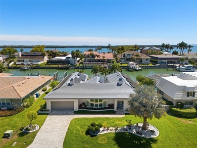 Beach Home Sale Pending in St. Petersburg, Florida