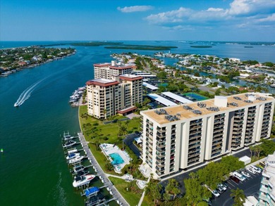 Beach Condo For Sale in Clearwater Beach, Florida