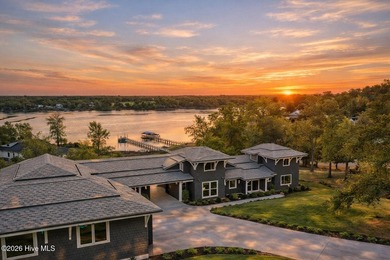 Beach Home For Sale in Hampstead, North Carolina