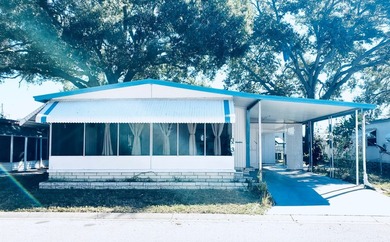 Beach Home For Sale in Largo, Florida