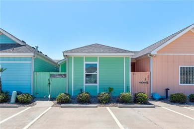 Beach Townhome/Townhouse For Sale in Port Aransas, Texas