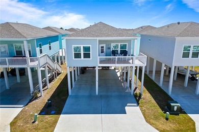 Beach Home For Sale in Rockport, Texas