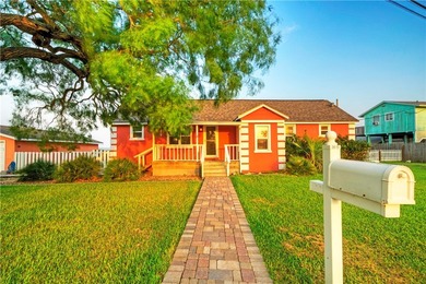 Beach Home For Sale in Corpus Christi, Texas