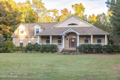 Beach Home For Sale in Hertford, North Carolina