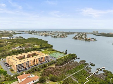 Beach Condo For Sale in Largo, Florida