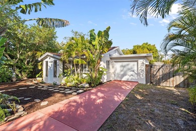 Beach Home For Sale in Sarasota, Florida