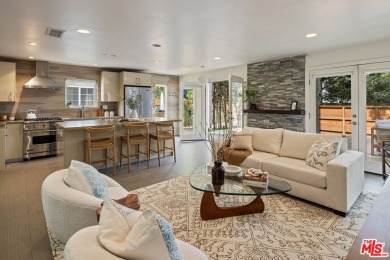 Beach Home Active Under Contract in Venice, California