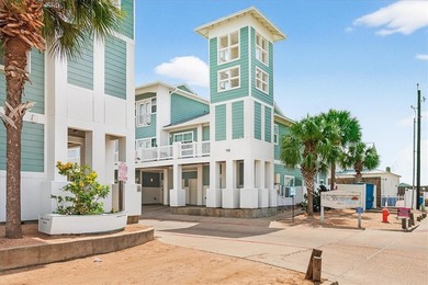 Beach Condo For Sale in Port Aransas, Texas