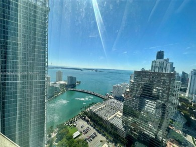 Beach Condo For Sale in Miami, Florida