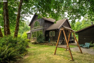 Beach Home For Sale in Tillamook, Oregon