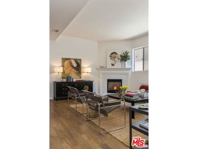 Beach Condo For Sale in Santa Monica, California