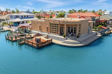 Beach Home For Sale in Aransas Pass, Texas