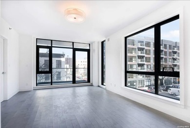 Beach Condo Sale Pending in Long Island City, New York