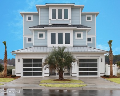Beach Home For Sale in Hampstead, North Carolina