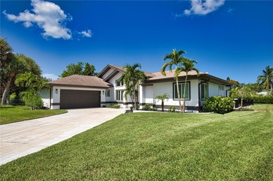 Beach Home For Sale in Nokomis, Florida