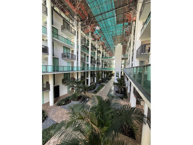 Beach Condo For Sale in Miami Beach, Florida