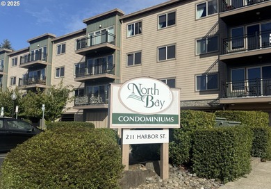 Beach Condo For Sale in Florence, Oregon