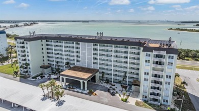 Beach Condo For Sale in Dunedin, Florida