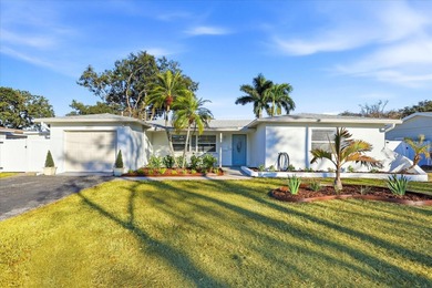 Beach Home Sale Pending in St. Petersburg, Florida