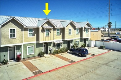 Beach Townhome/Townhouse For Sale in Corpus Christi, Texas