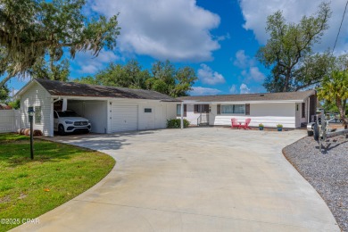 Beach Home For Sale in Panama City, Florida