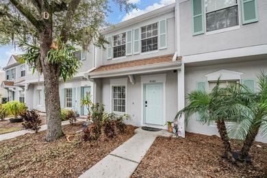 Beach Townhome/Townhouse Sale Pending in Tampa, Florida