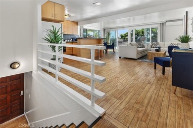 Beach Condo For Sale in Santa Monica, California