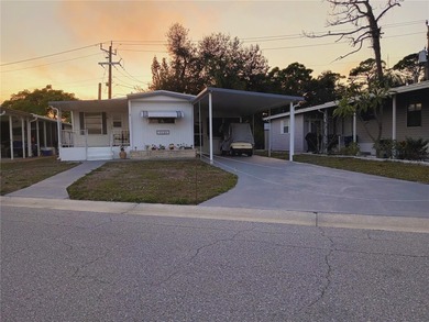 Beach Home Sale Pending in Sarasota, Florida