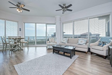 Vacation Rental Beach Condo in Gulf Shores, AL