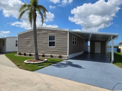 Beach Home For Sale in Palmetto, Florida