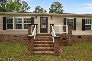 Beach Home For Sale in Minnesott Beach, North Carolina