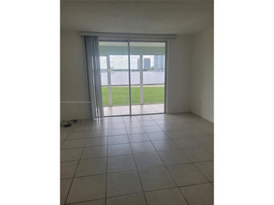 Beach Condo For Sale in Aventura, Florida