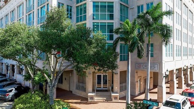 Beach Condo For Sale in Sarasota, Florida