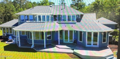Beach Home For Sale in Beaufort, North Carolina