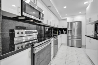 Beach Condo For Sale in Hallandale Beach, Florida