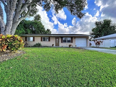 Beach Home For Sale in Fort Myers, Florida