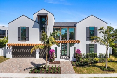 Beach Home For Sale in Boca Raton, Florida