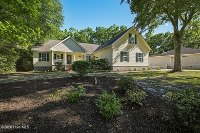 Beach Home For Sale in Ocean Isle Beach, North Carolina